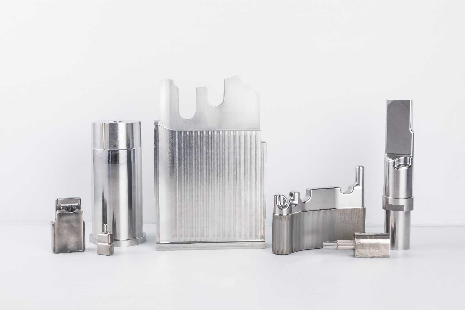 鋁合金鑄造模具用什么材料，澆鑄鋁模具用什么材料