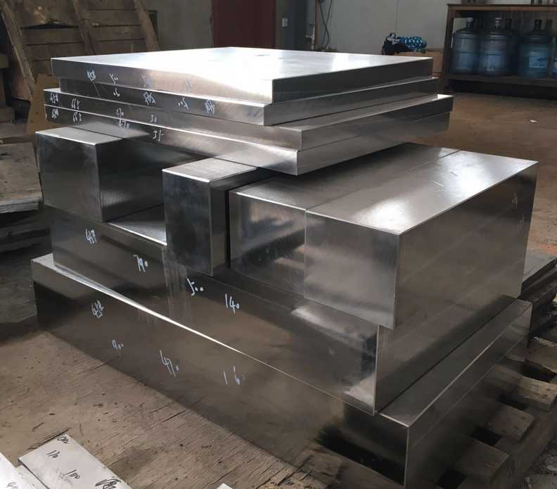 高韌性高硬度模具鋼